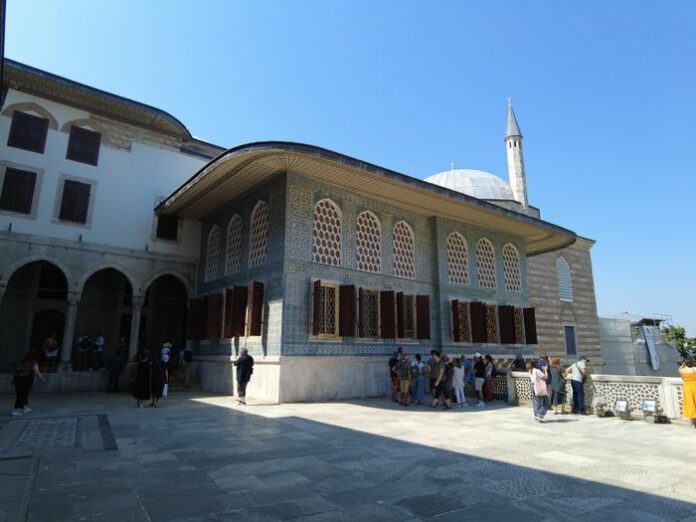 DCIM100MEDIADJI_0221.JPG